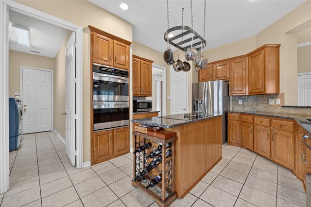 4816 Bellflower Way, Fort Worth, TX 76123