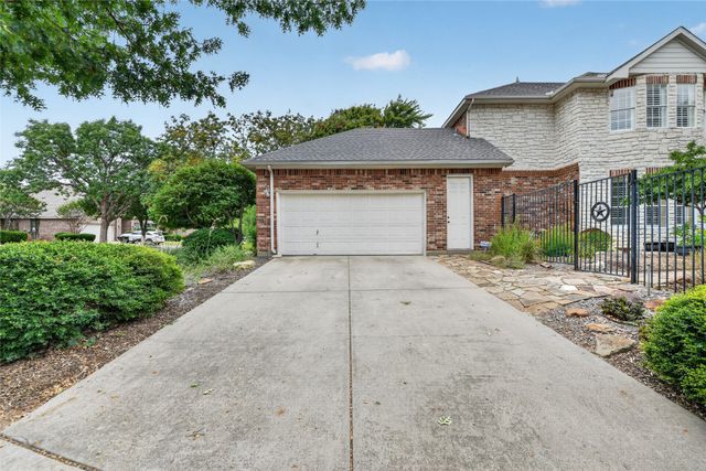 4816 Bellflower Way, Fort Worth, TX 76123