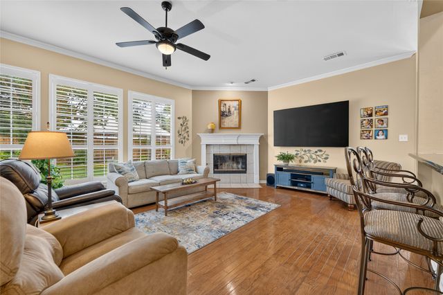 4816 Bellflower Way, Fort Worth, TX 76123