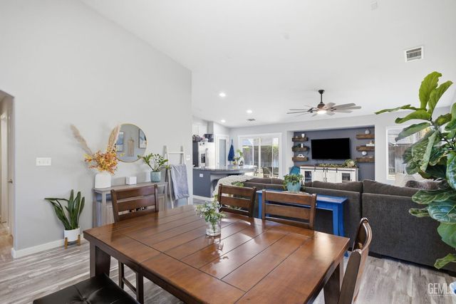 13202 Yampa River Street, Bakersfield, CA 93314