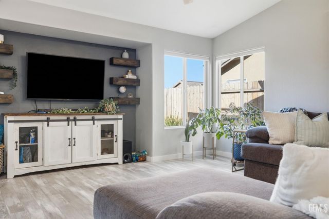 13202 Yampa River Street, Bakersfield, CA 93314