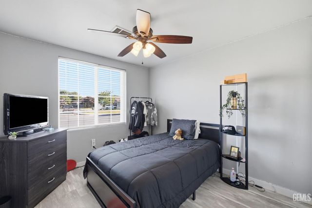 13202 Yampa River Street, Bakersfield, CA 93314