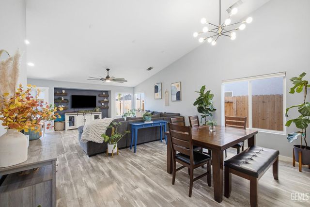 13202 Yampa River Street, Bakersfield, CA 93314