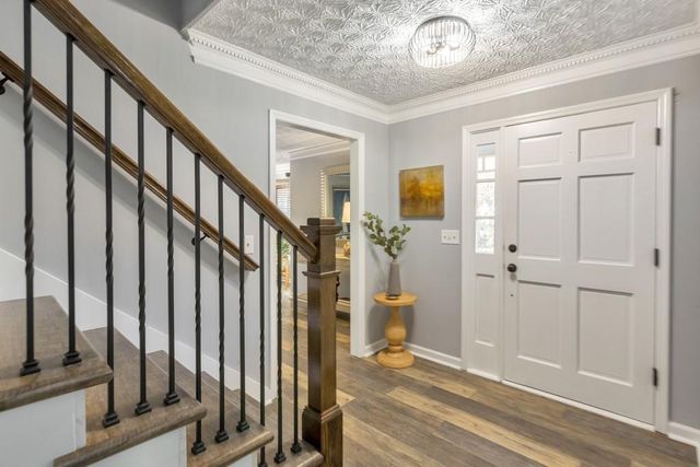 2581 Oak Village NE Place, Marietta, GA 30062