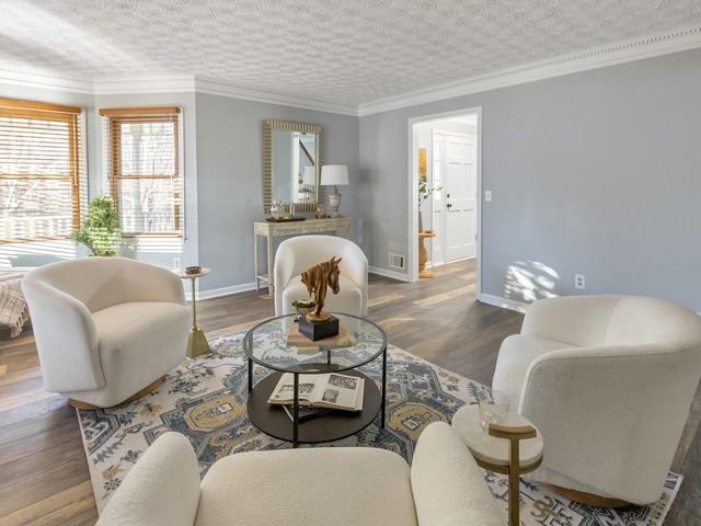 2581 Oak Village NE Place, Marietta, GA 30062