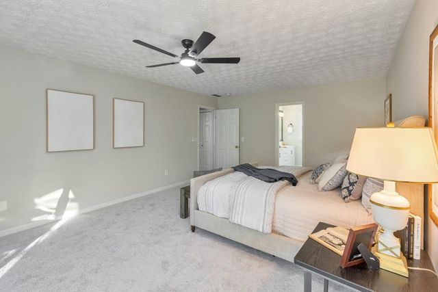 2581 Oak Village NE Place, Marietta, GA 30062