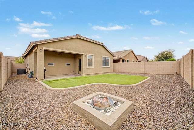 3514 E COWBOY COVE Trail, San Tan Valley, AZ 85143