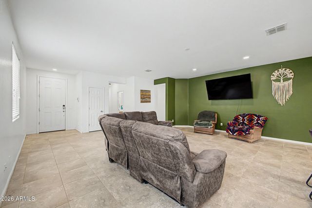 3514 E COWBOY COVE Trail, San Tan Valley, AZ 85143