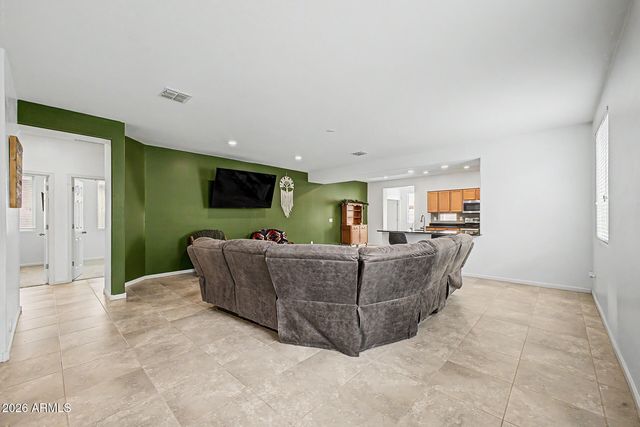 3514 E COWBOY COVE Trail, San Tan Valley, AZ 85143
