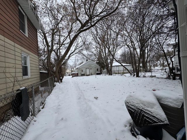 4623 W Villard AVENUE, Milwaukee, WI 53218