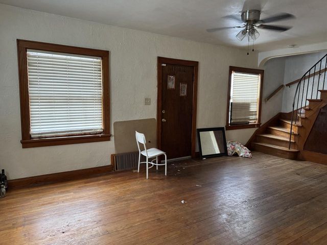 4623 W Villard AVENUE, Milwaukee, WI 53218