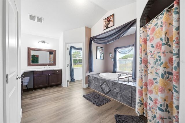 6152 NE 64TH STREET, Silver Springs, FL 34488