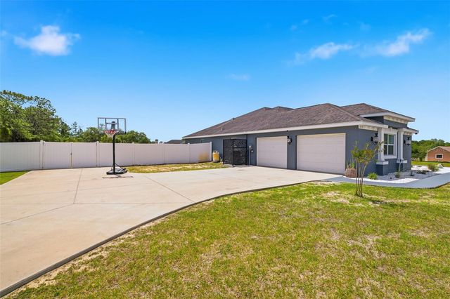 6152 NE 64TH STREET, Silver Springs, FL 34488