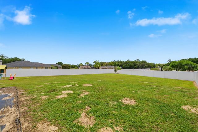 6152 NE 64TH STREET, Silver Springs, FL 34488