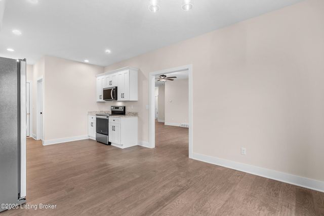 505 Ashwood Ave, Elizabethtown, KY 42701