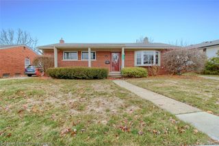 33708 Tawas Trail, Westland, MI 48185