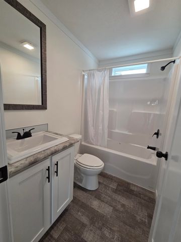 4 Gallo Way, Litchfield, NH 03052