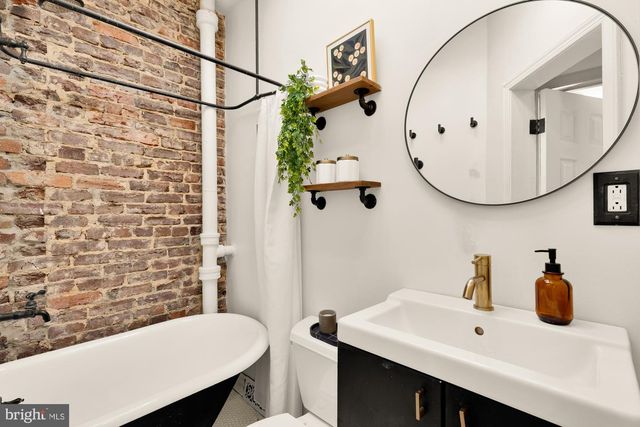 1237 POTOMAC AVE SE, Washington, DC 20003