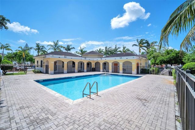 17333 NW 7 AV 107, Miami Gardens, FL 33169