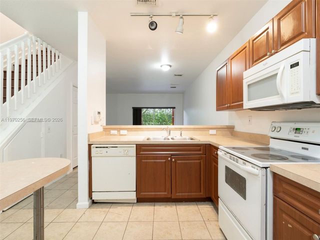 17333 NW 7 AV 107, Miami Gardens, FL 33169