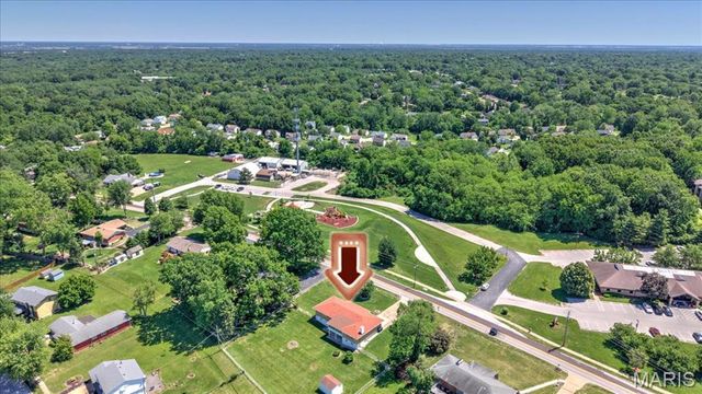 12565 Old Jamestown Road, Black Jack, MO 63033