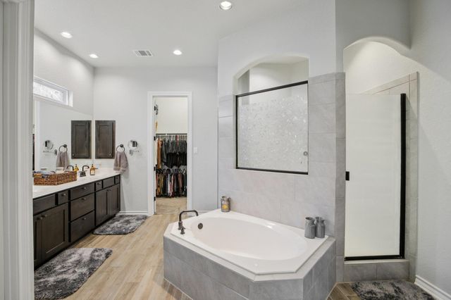 404 Ancient Oak WAY, San Marcos, TX 78666