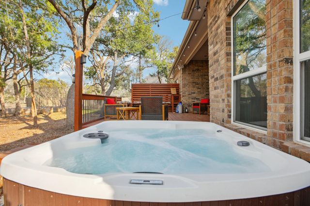 404 Ancient Oak WAY, San Marcos, TX 78666