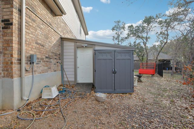 404 Ancient Oak WAY, San Marcos, TX 78666