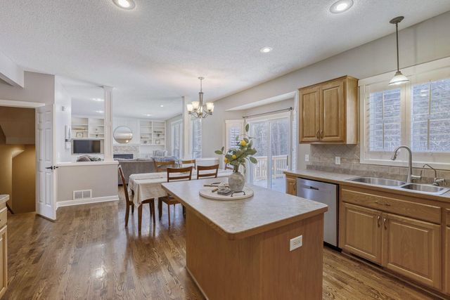 12088 Marquess Lane N, Lake Elmo, MN 55042