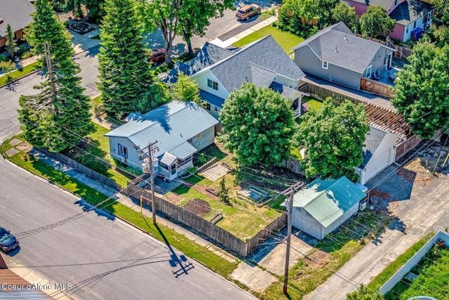 304 S Lavina Ave, Sandpoint, ID 83864