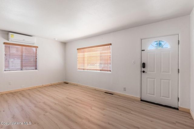 304 S Lavina Ave, Sandpoint, ID 83864