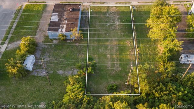 151 SOUTH Boulevard W, Pontiac, MI 48341