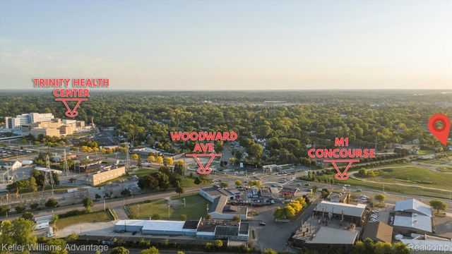 151 SOUTH Boulevard W, Pontiac, MI 48341