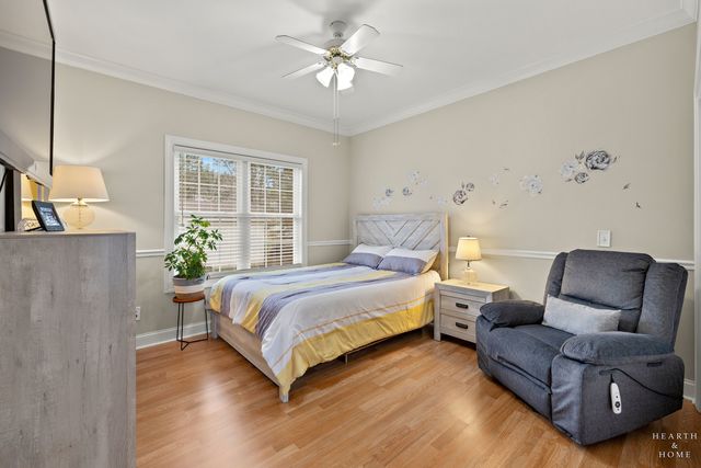 2184 Schrader Lane, North Aurora, IL 60542