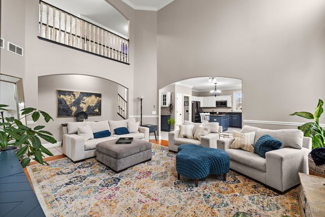 2184 Schrader Lane, North Aurora, IL 60542