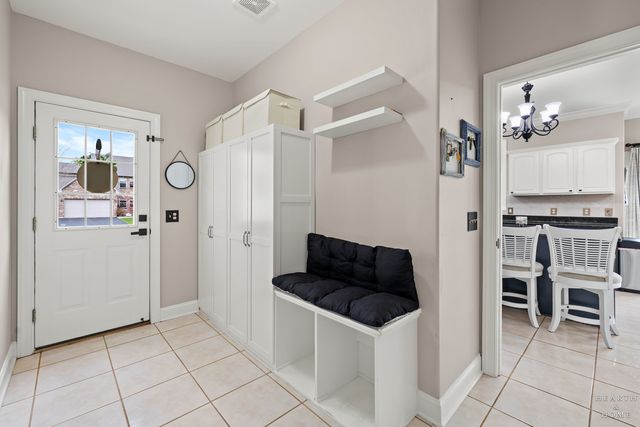 2184 Schrader Lane, North Aurora, IL 60542