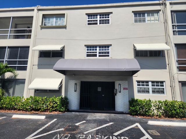 2301 NE 14th St Causeway 305e, Pompano Beach, FL 33062