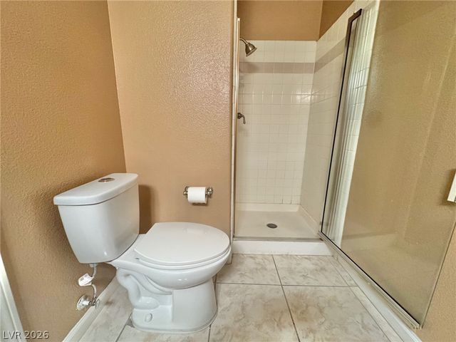 8240 Tivoli Cove Drive, Las Vegas, NV 89128