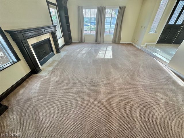 8240 Tivoli Cove Drive, Las Vegas, NV 89128