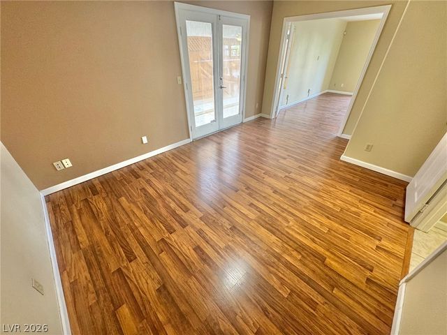8240 Tivoli Cove Drive, Las Vegas, NV 89128