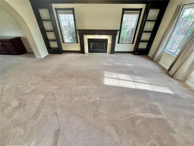 8240 Tivoli Cove Drive, Las Vegas, NV 89128