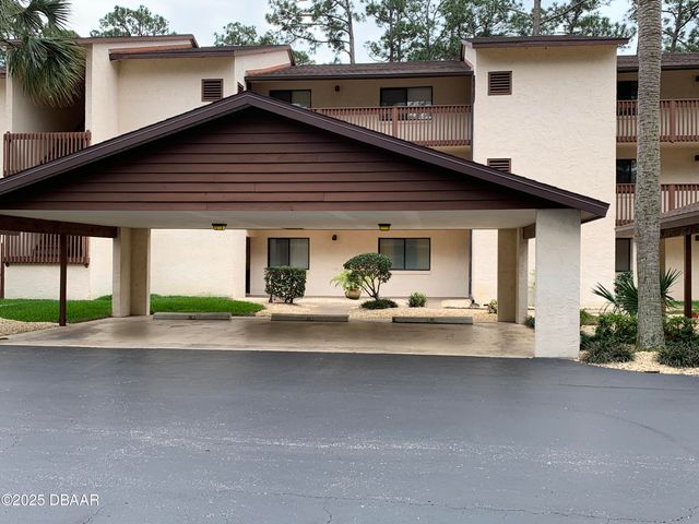 275 Indigo Dr Unit 105, Daytona Beach, FL 32114