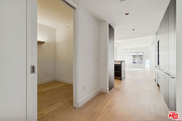 6250 Hollywood Boulevard 8K, Los Angeles, CA 90028