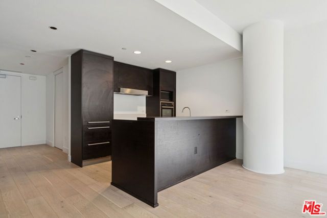 6250 Hollywood Boulevard 8K, Los Angeles, CA 90028