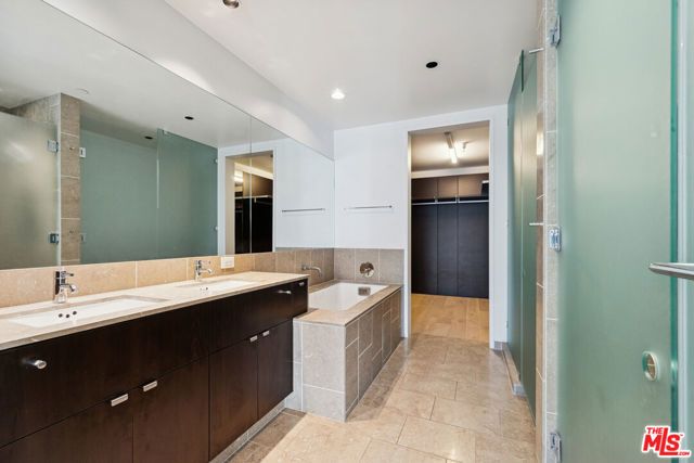 6250 Hollywood Boulevard 8K, Los Angeles, CA 90028