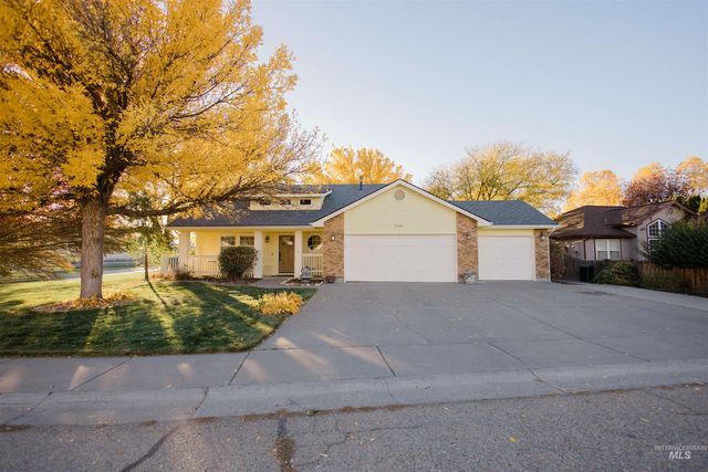 1765 Knight Ct, Mountain Home, ID 83647 property photo