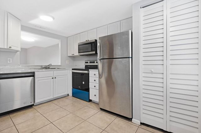 4080 NW 90TH Avenue 4080, Sunrise, FL 33351