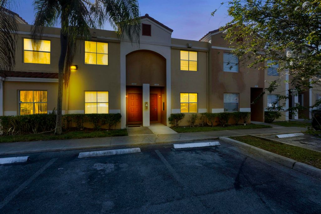 4080 NW 90TH Avenue 4080, Sunrise, FL 33351