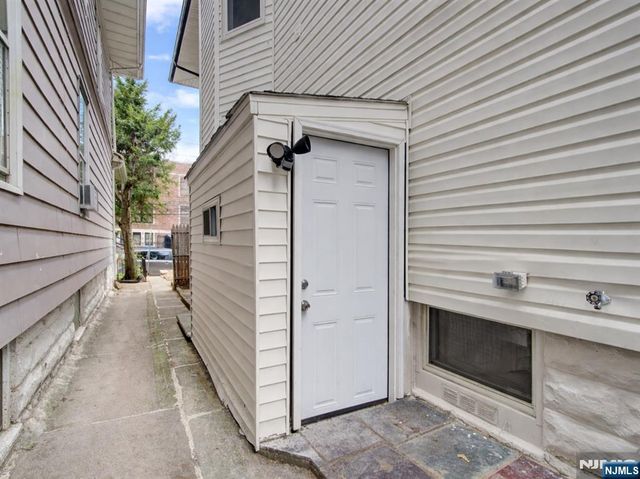 182 Union Avenue, Belleville, NJ 07109