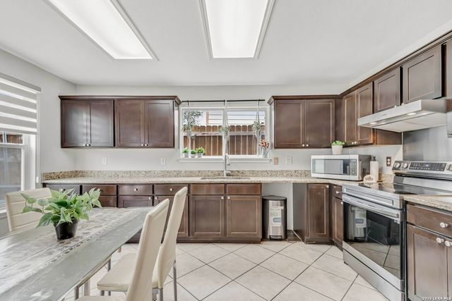 6723 Millrock, Live Oak, TX 78233